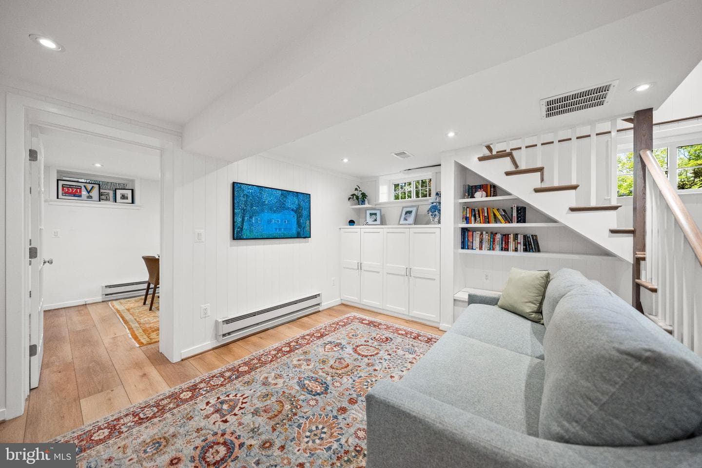 3701 Jocelyn Street NW photo 38