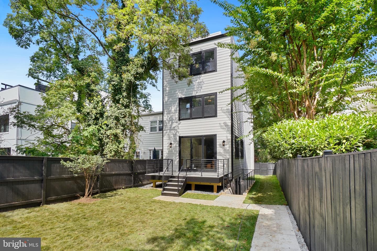 4414 Harrison Street NW photo 43