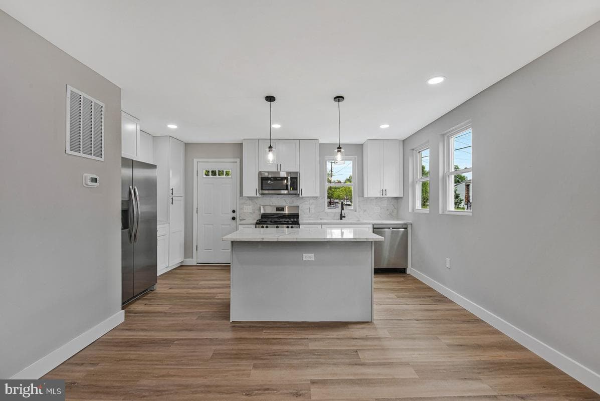 823 46th Street NE photo 13