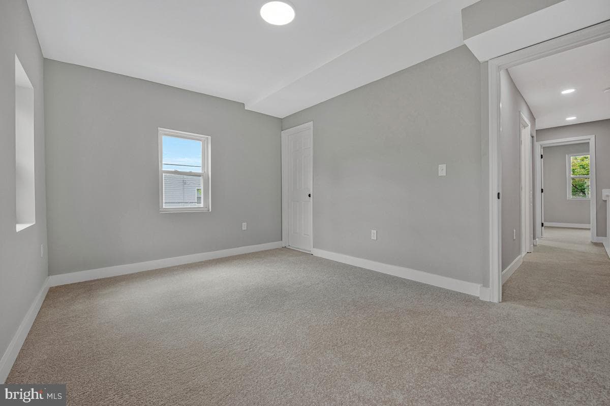 823 46th Street NE photo 31