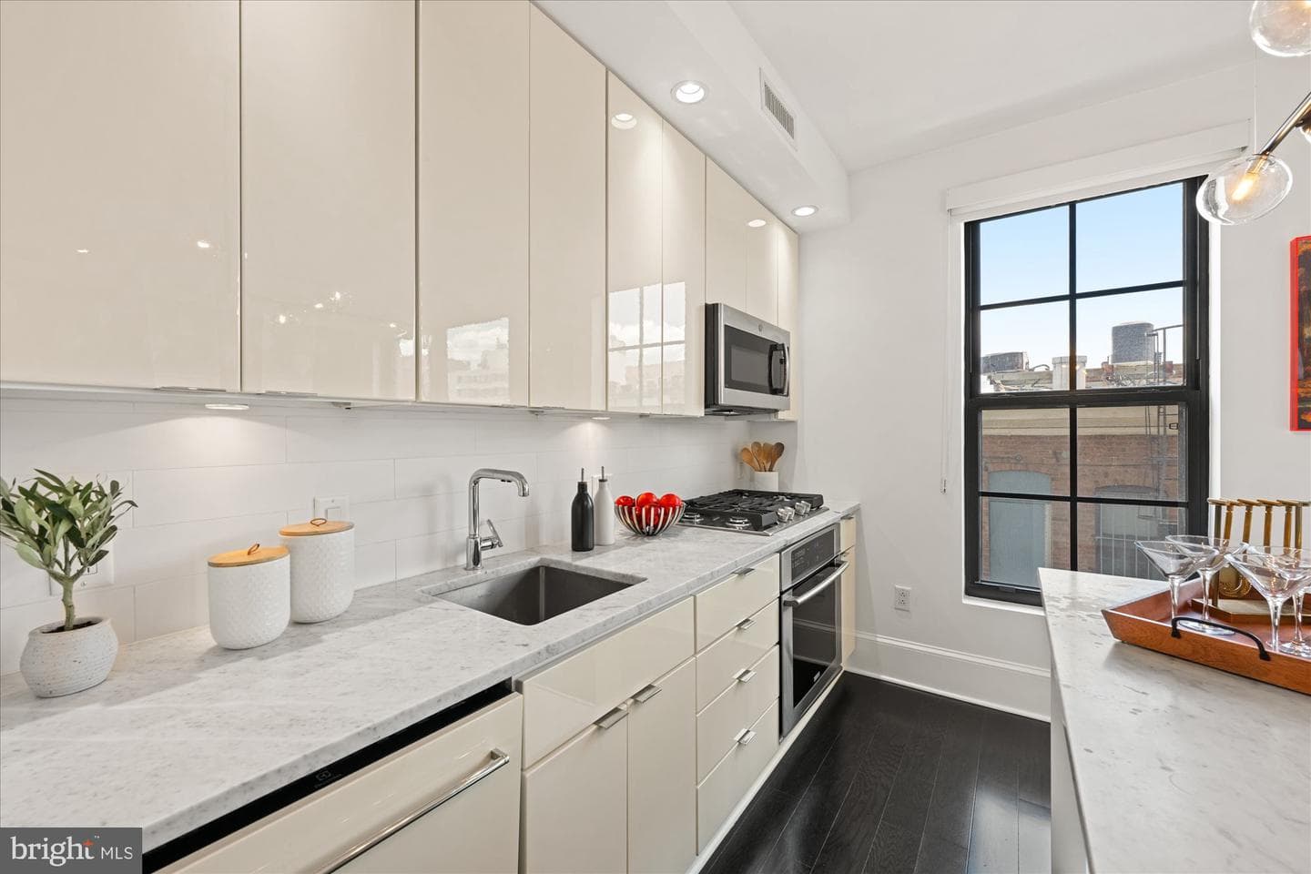 1011 M Street NW #506 photo 10