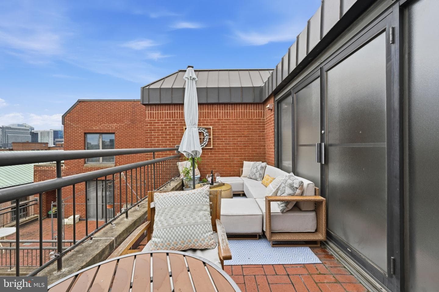 1080 Wisconsin Avenue NW #3016 photo 12