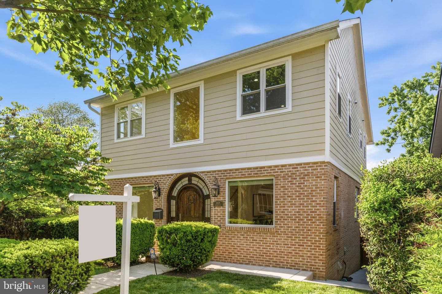 1608 Kearny Street NE photo 45