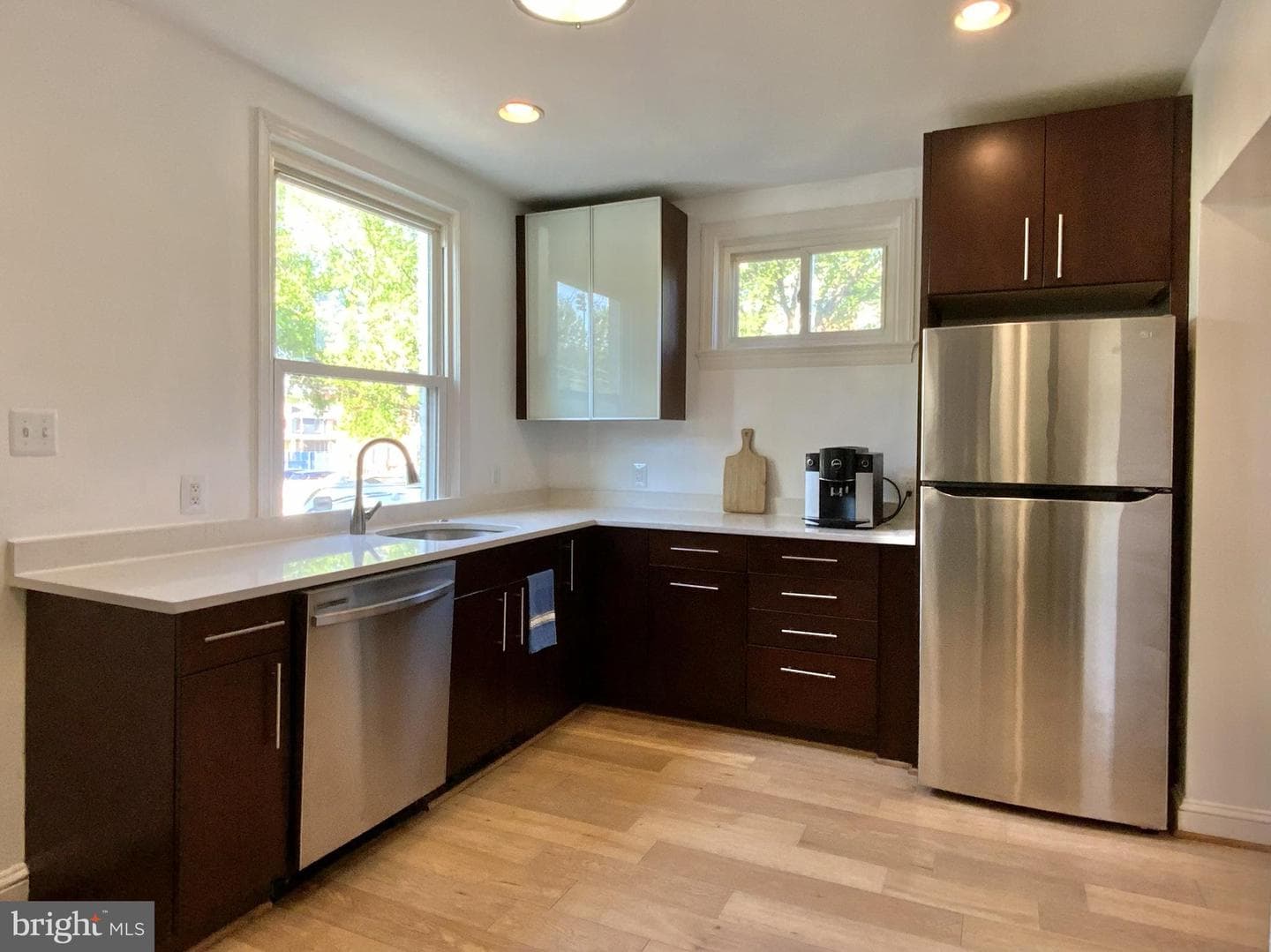 1772 E Street NE photo 10