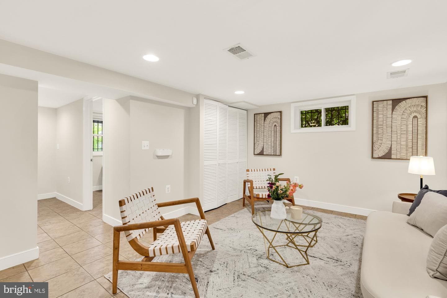 1917 T Place SE photo 32