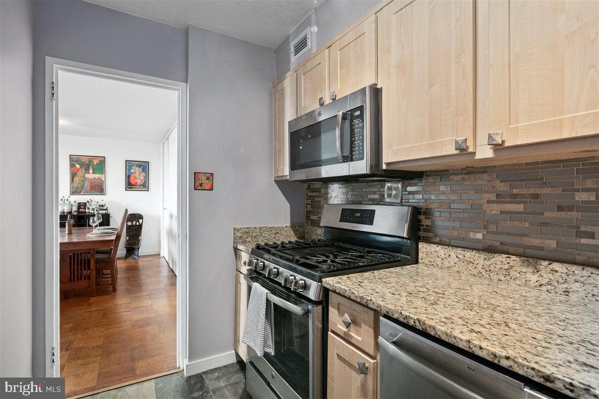 1245 4th Street SW #e707 photo 13