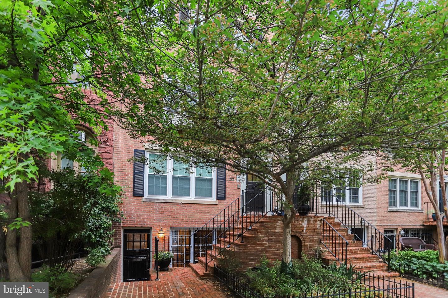 1757 Q Street NW #25
