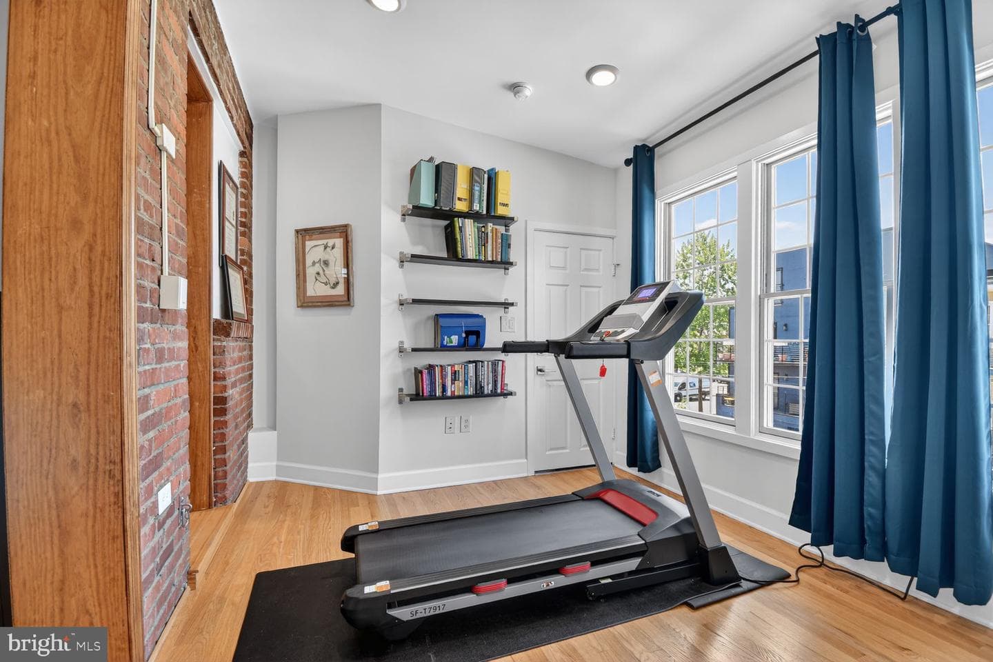 4004 8th Street NE #4 photo 10