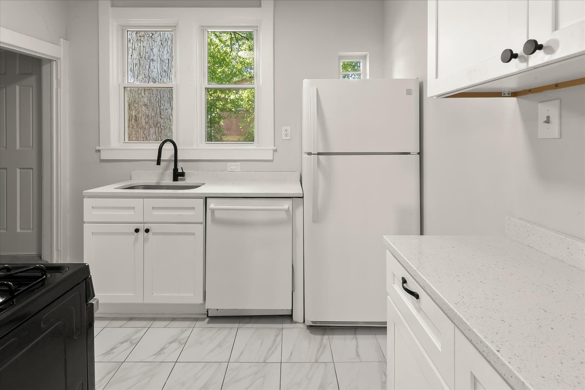 1403 Newton Street NE photo 10