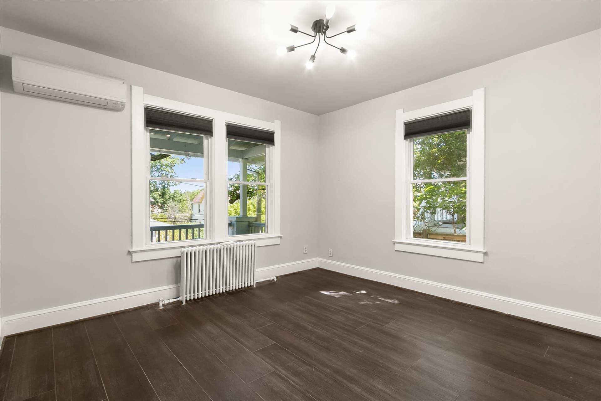 1403 Newton Street NE photo 14