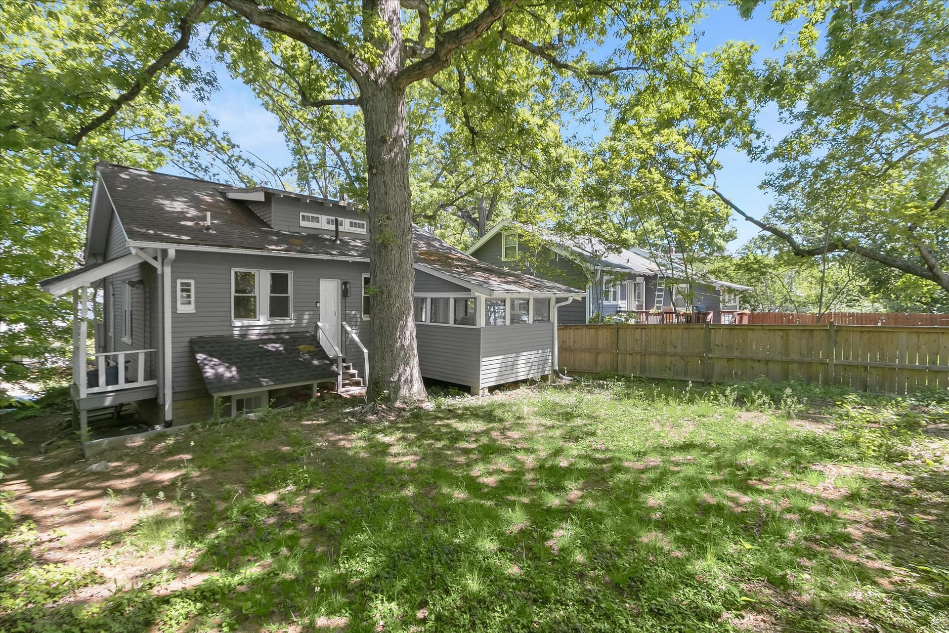 1403 Newton Street NE photo 39