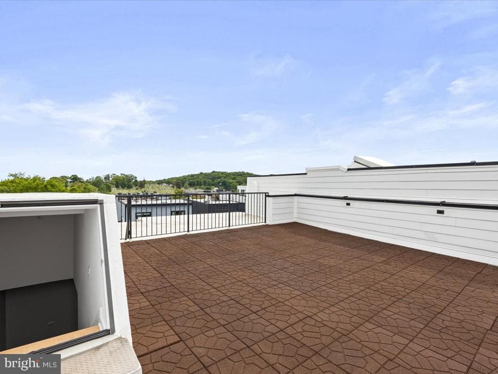 1253 Holbrook Terrace NE #b photo 24
