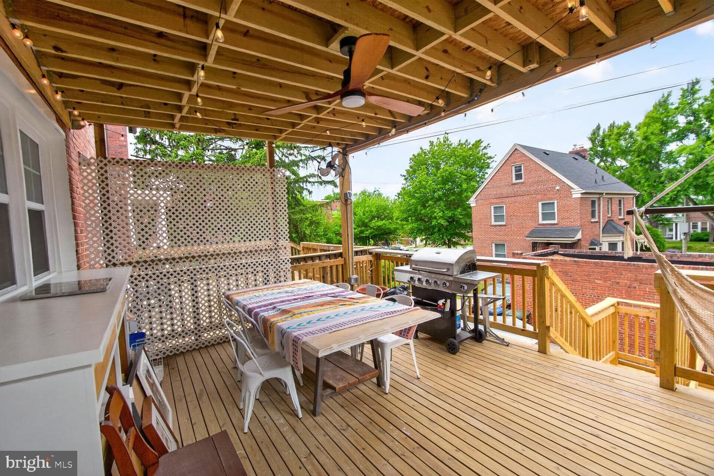 1395 Sheridan Street NW photo 35