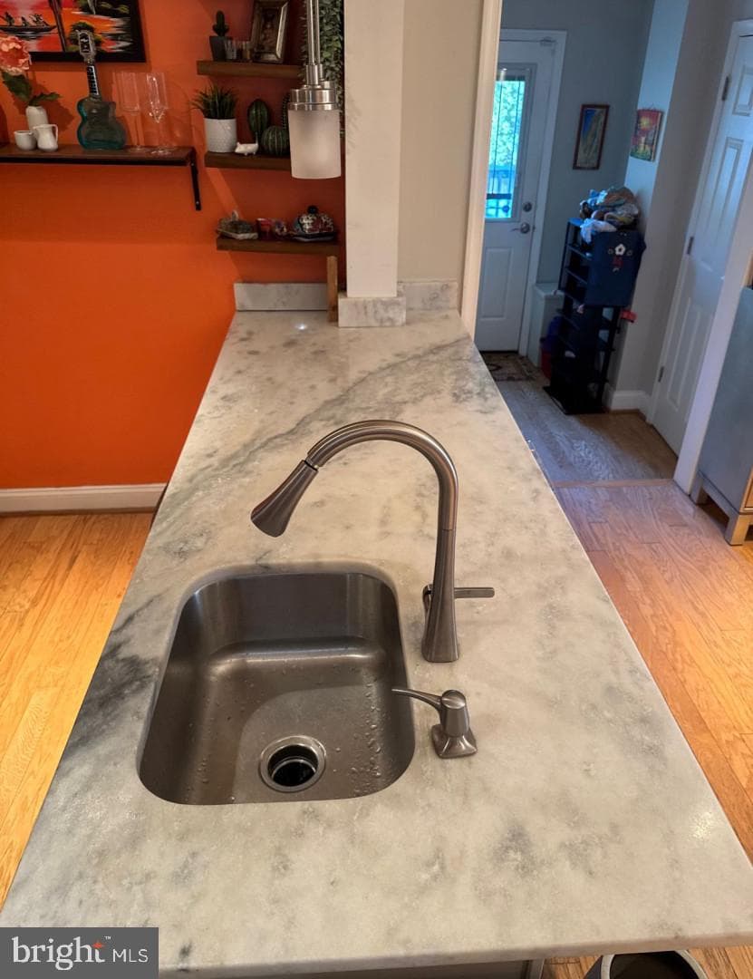 4818 Sheriff Road NE photo 10