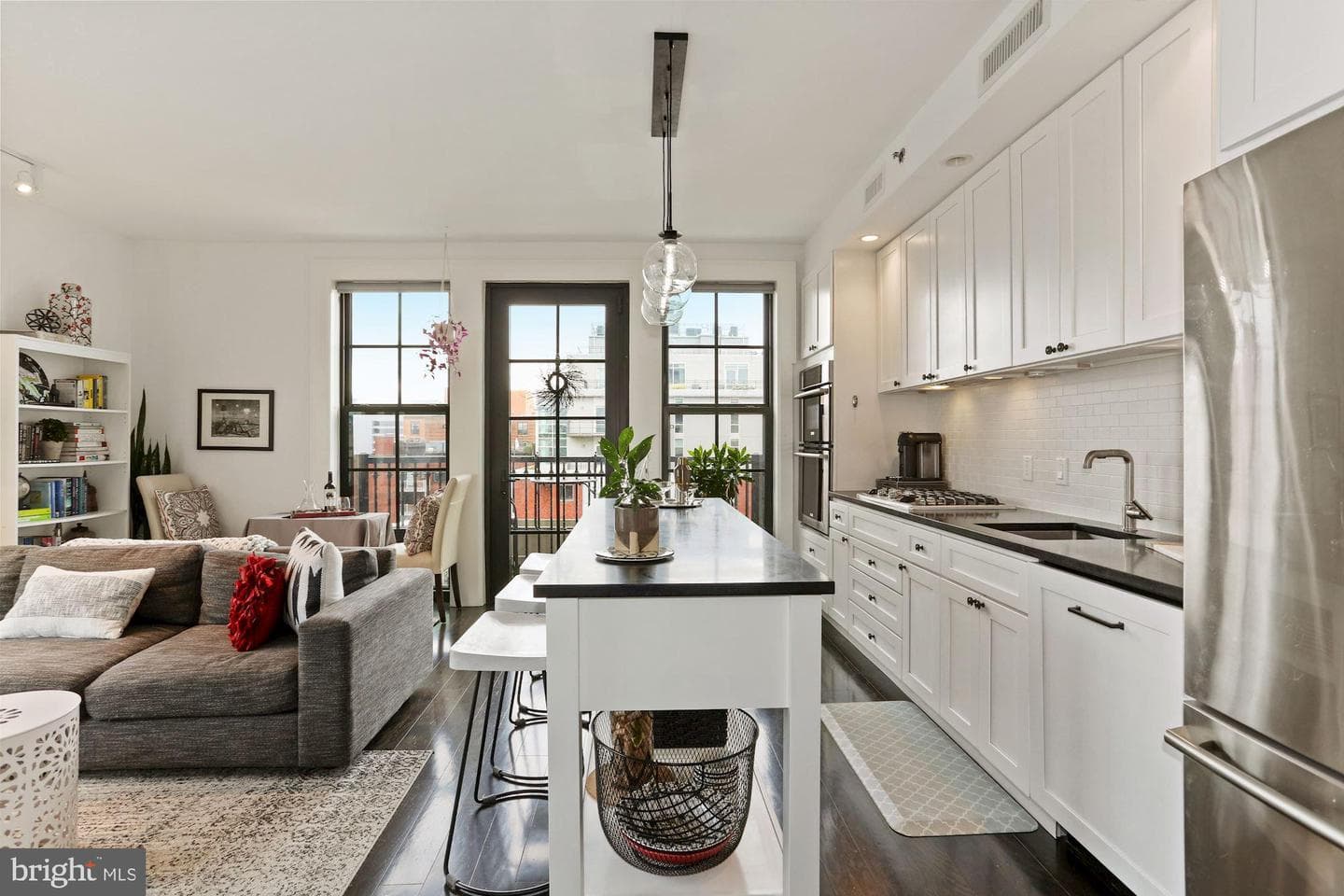 1011 M Street NW #703 photo 8