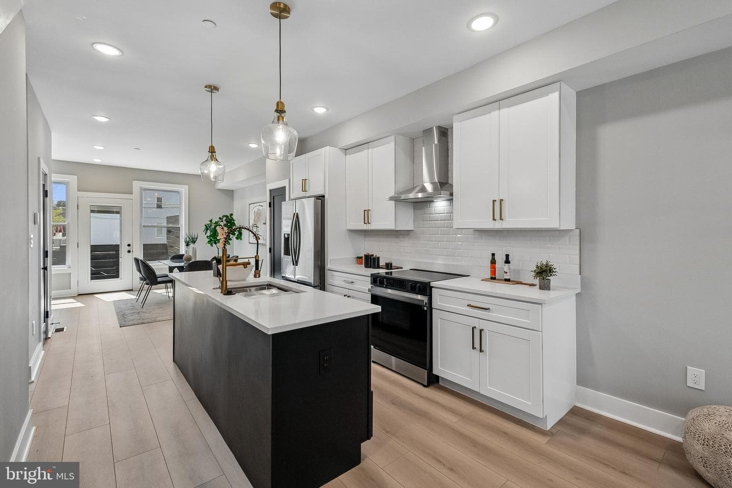 2333 Fairlawn Avenue SE #2 photo 8