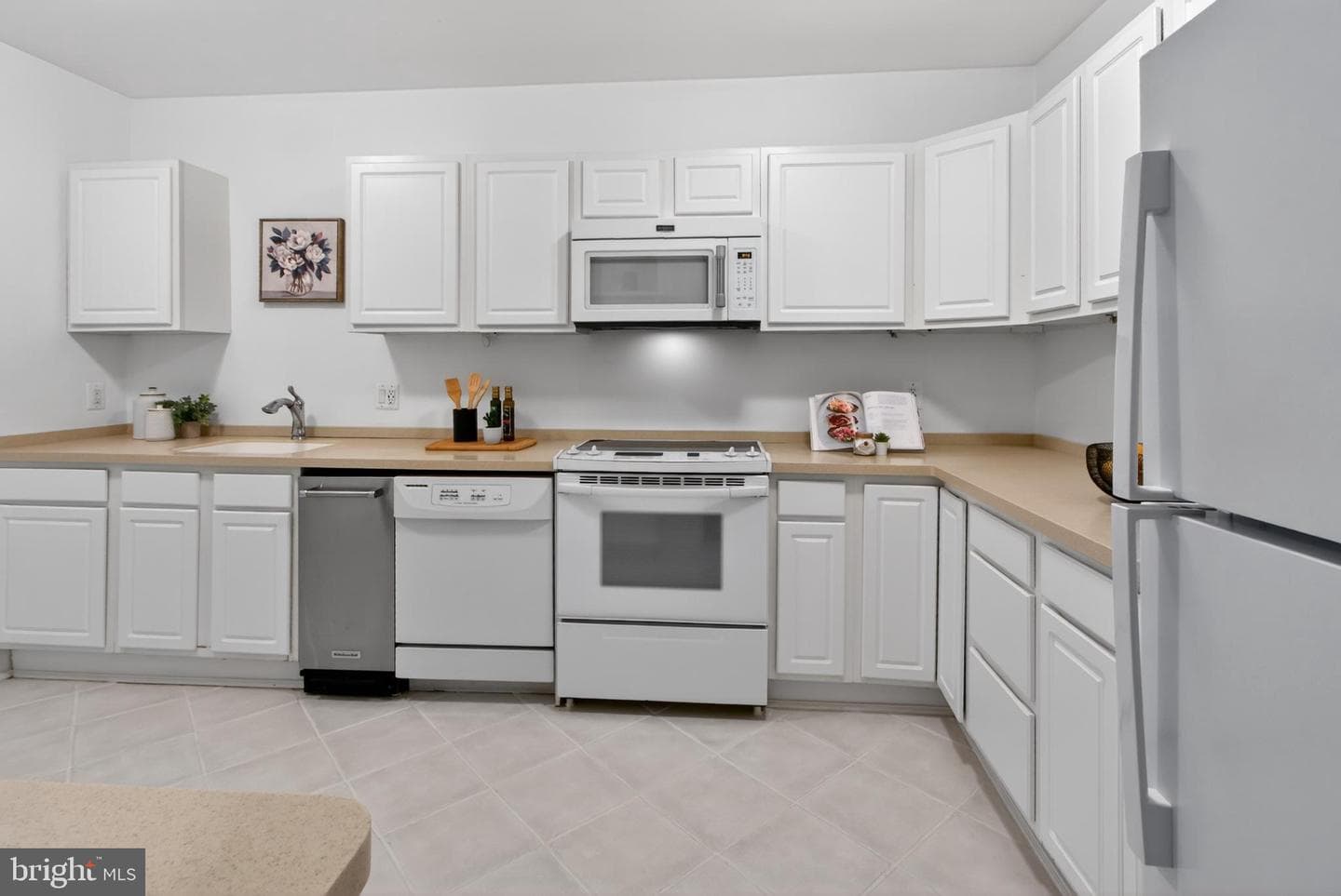3297 Sutton Place NW #c photo 31