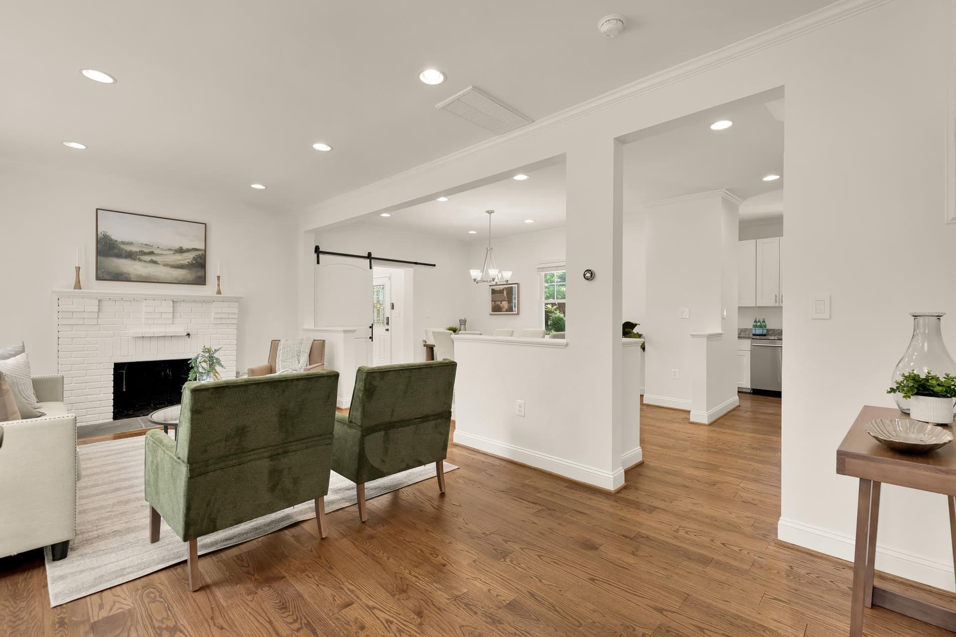1219 Floral Street NW photo 3