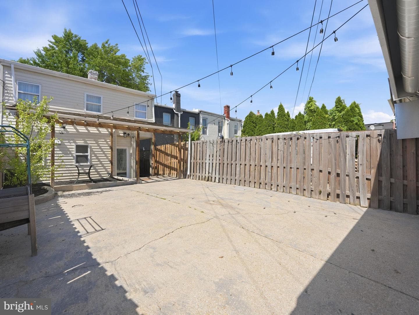 508 Kenyon Street NW photo 28