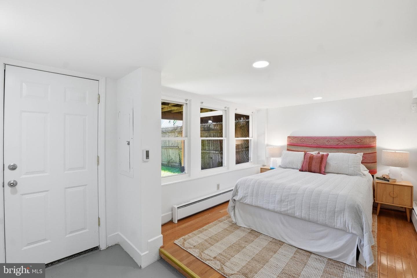 1609 G Street SE photo 32