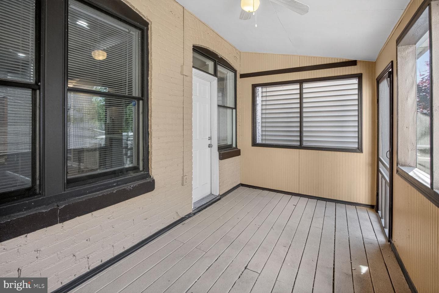903 K Street NE photo 18