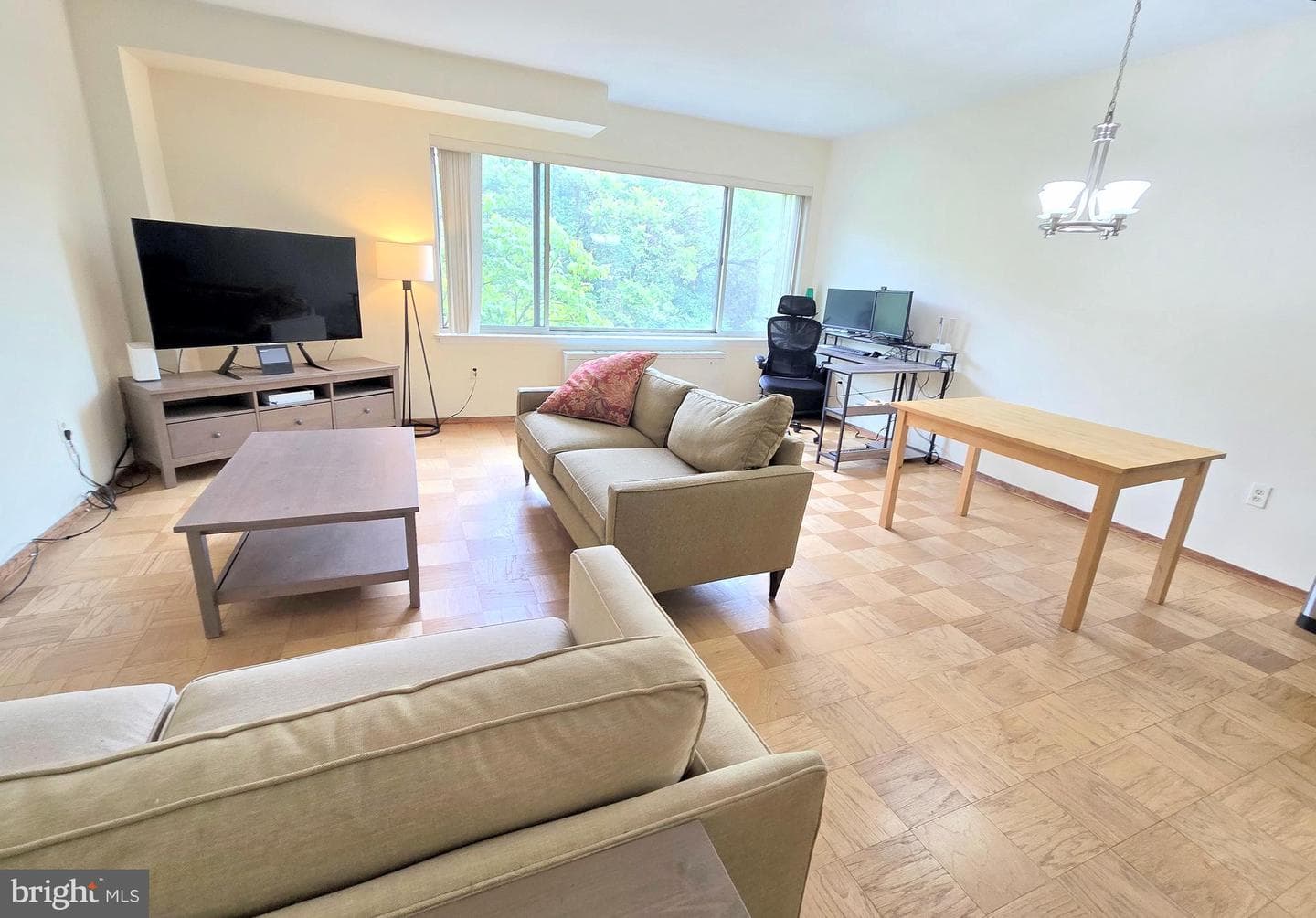 2755 Ordway Street NW #208, Washington