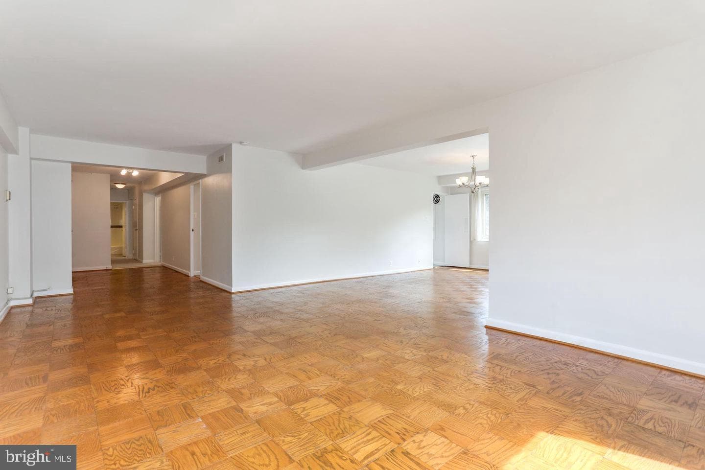 4201 Cathedral Avenue NW #215w photo 15