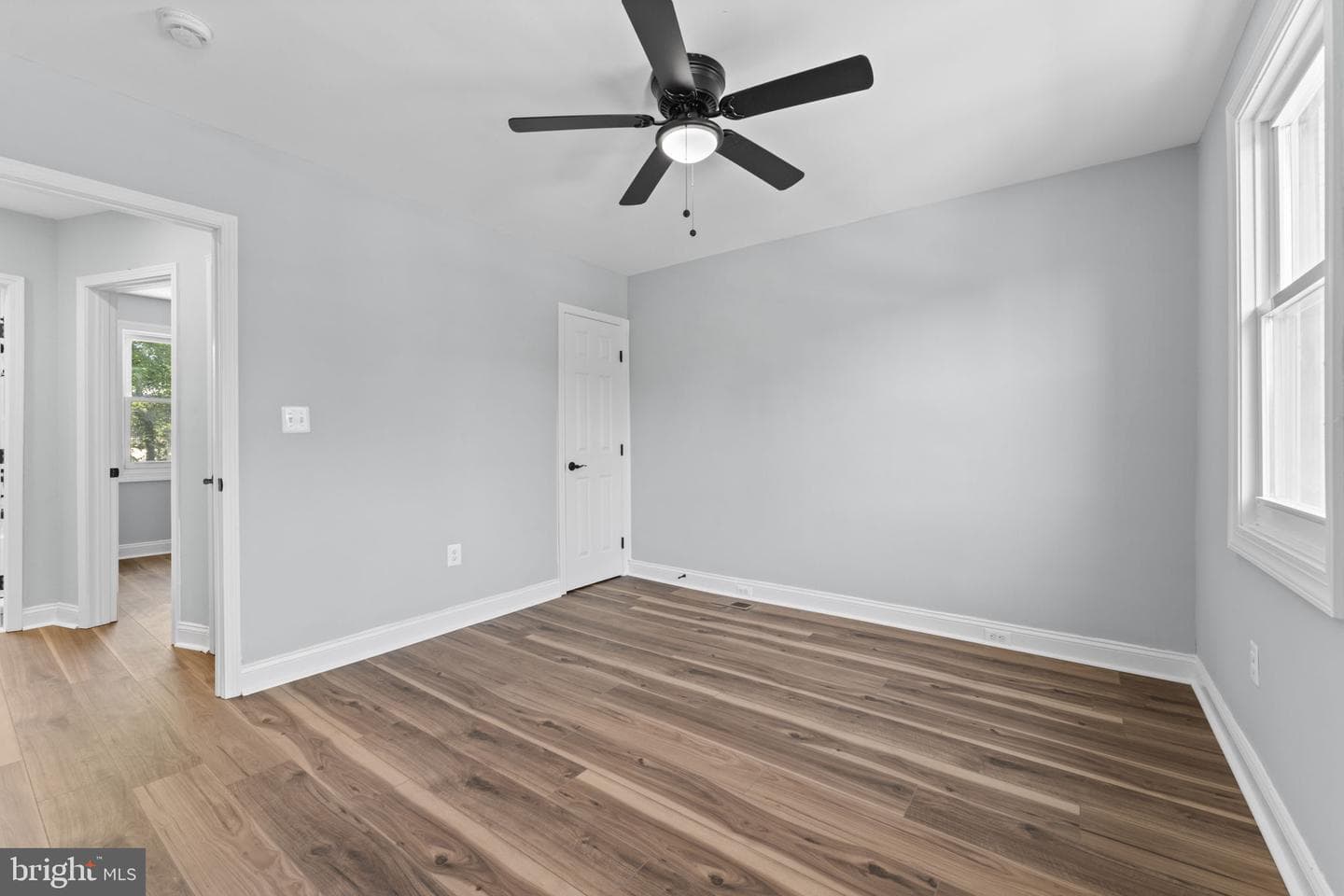1447 Bangor Street SE photo 9