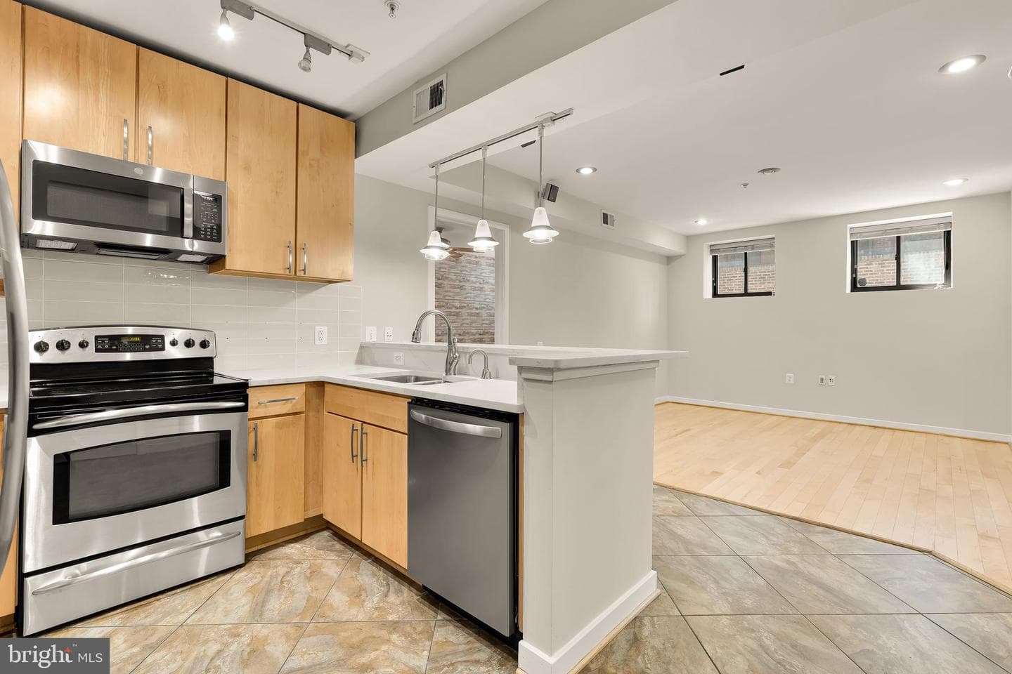 2412 17th Street NW #c-03 photo 9