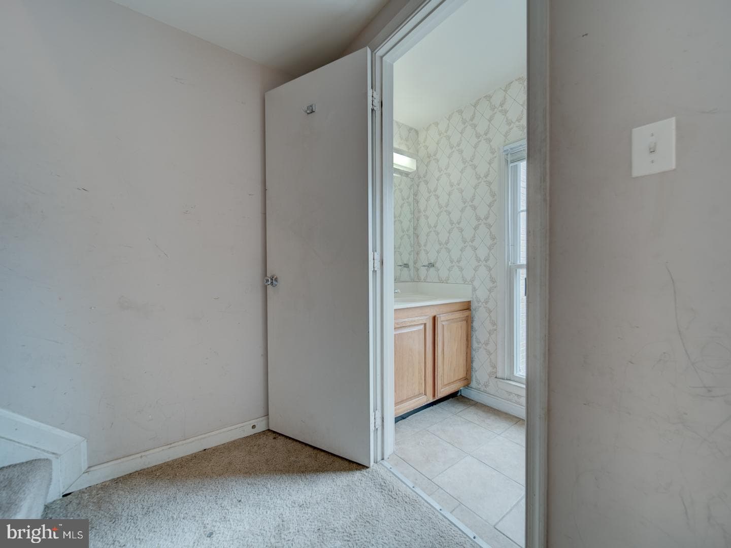 881-A Barnaby Street SE photo 14