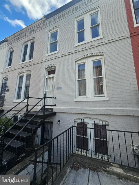 1746 V Street NW, Washington