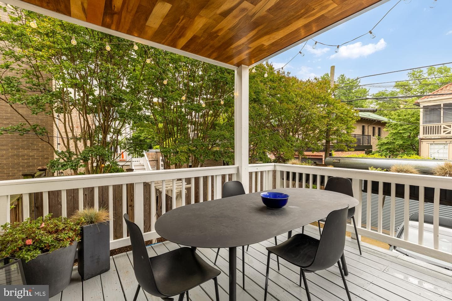 1626 Hobart Street NW photo 25