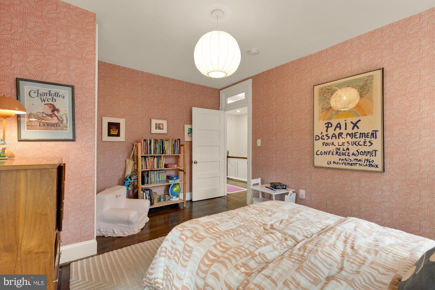 1626 Hobart Street NW photo 39