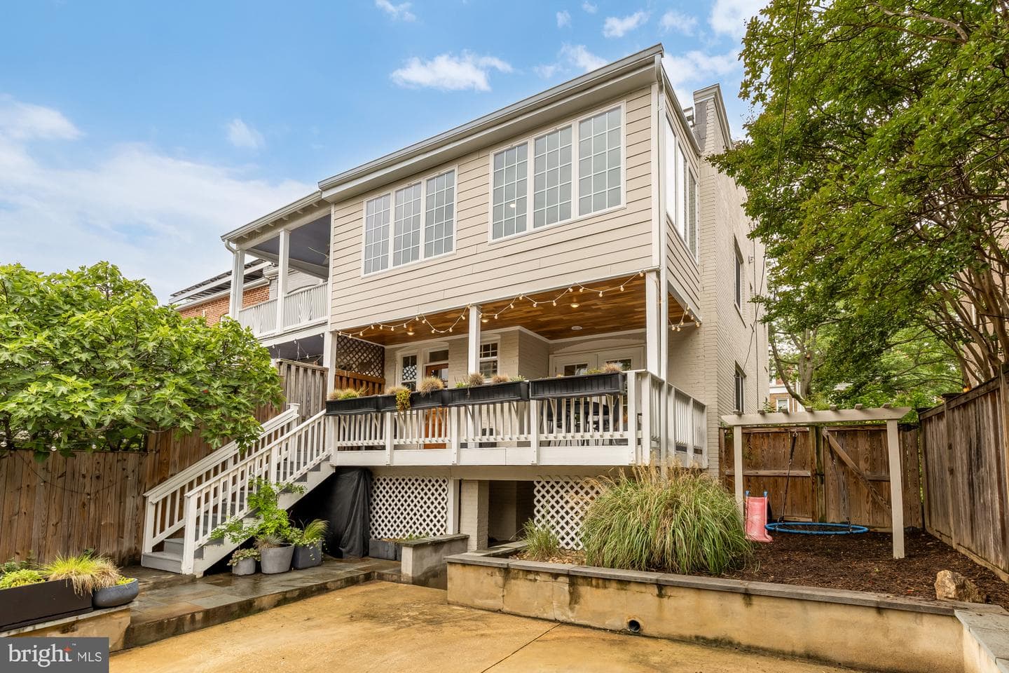 1626 Hobart Street NW photo 56