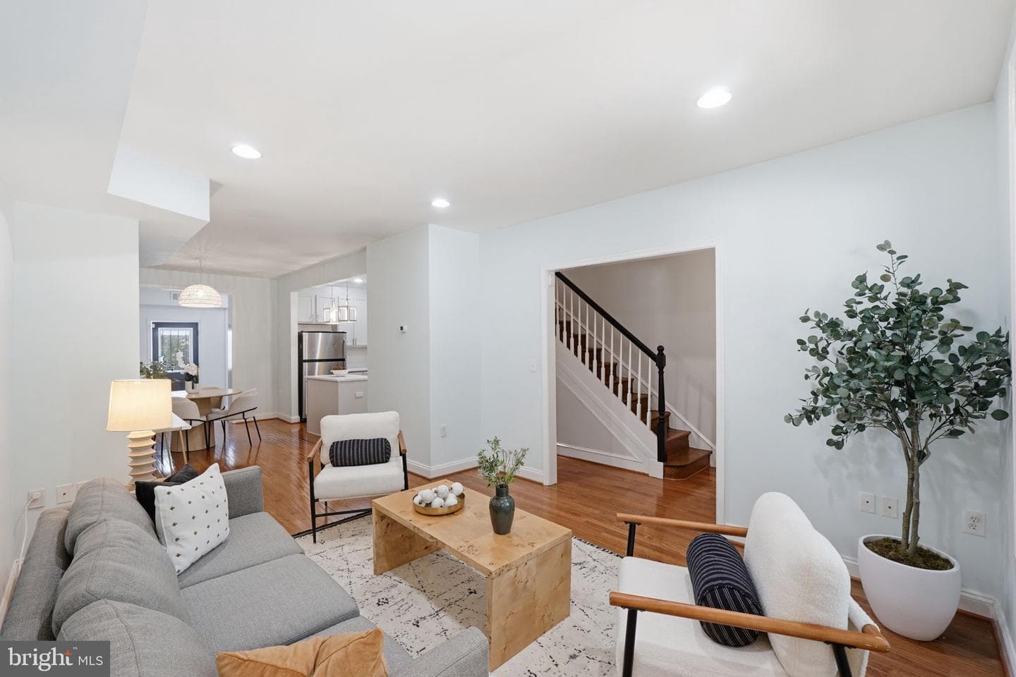 2429 3rd Street NE photo 8