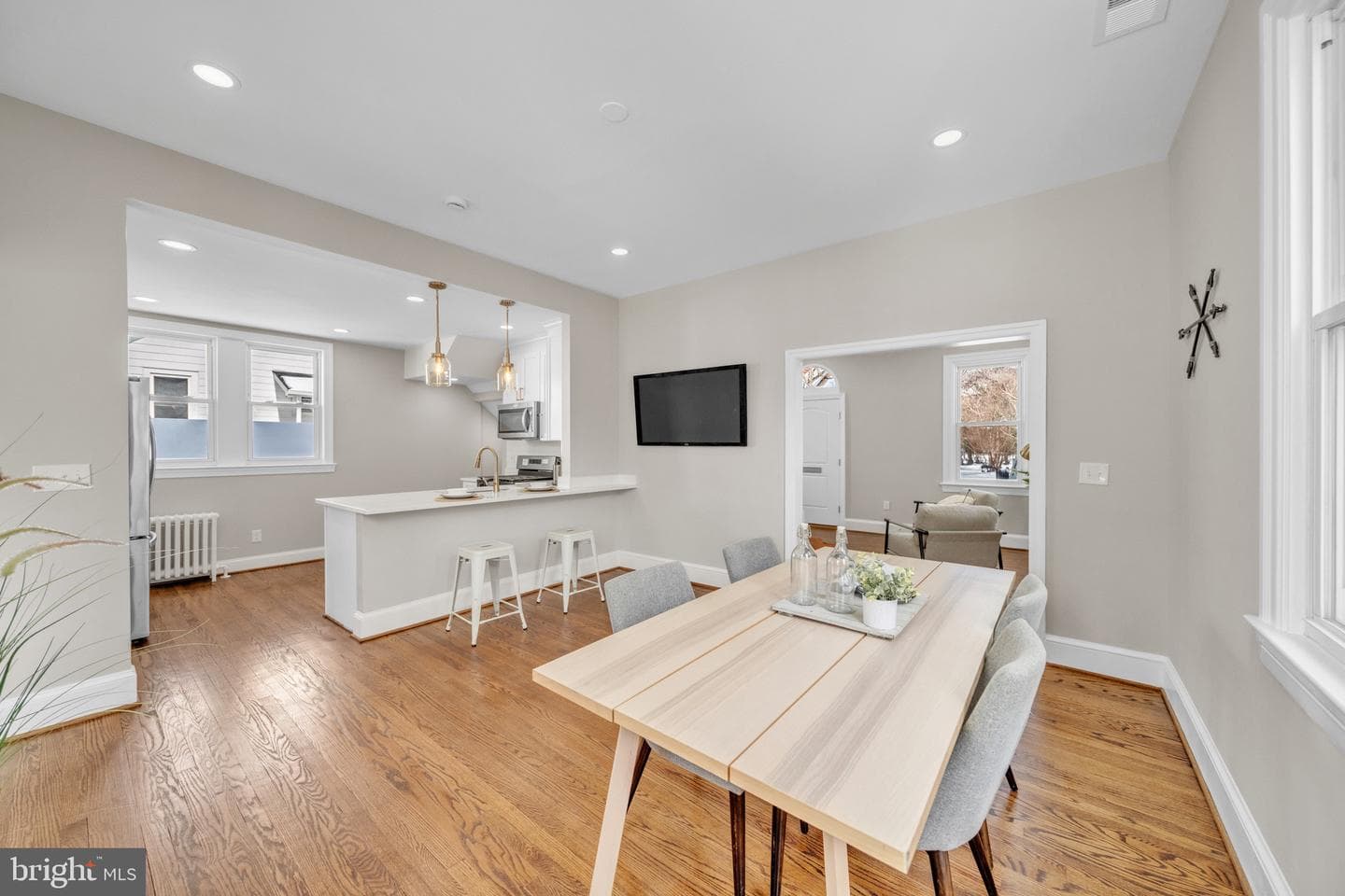 6018 2nd Street NW photo 4