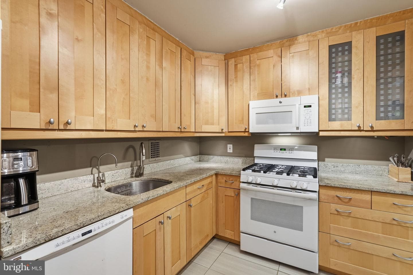 3001 Veazey Terrace NW #923 photo 14