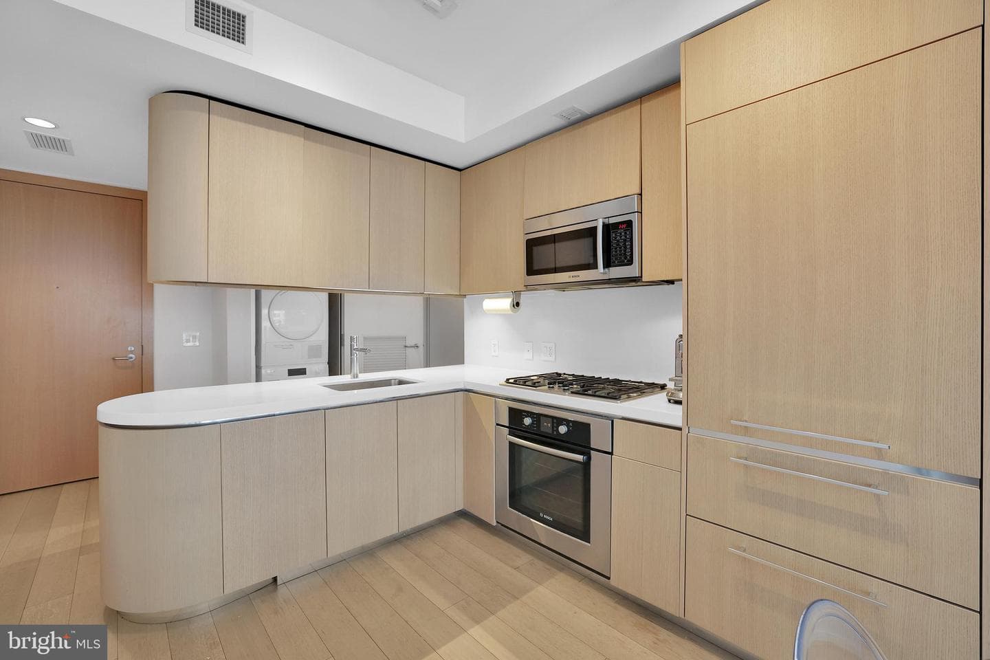 925 H Street NW #506 photo 4