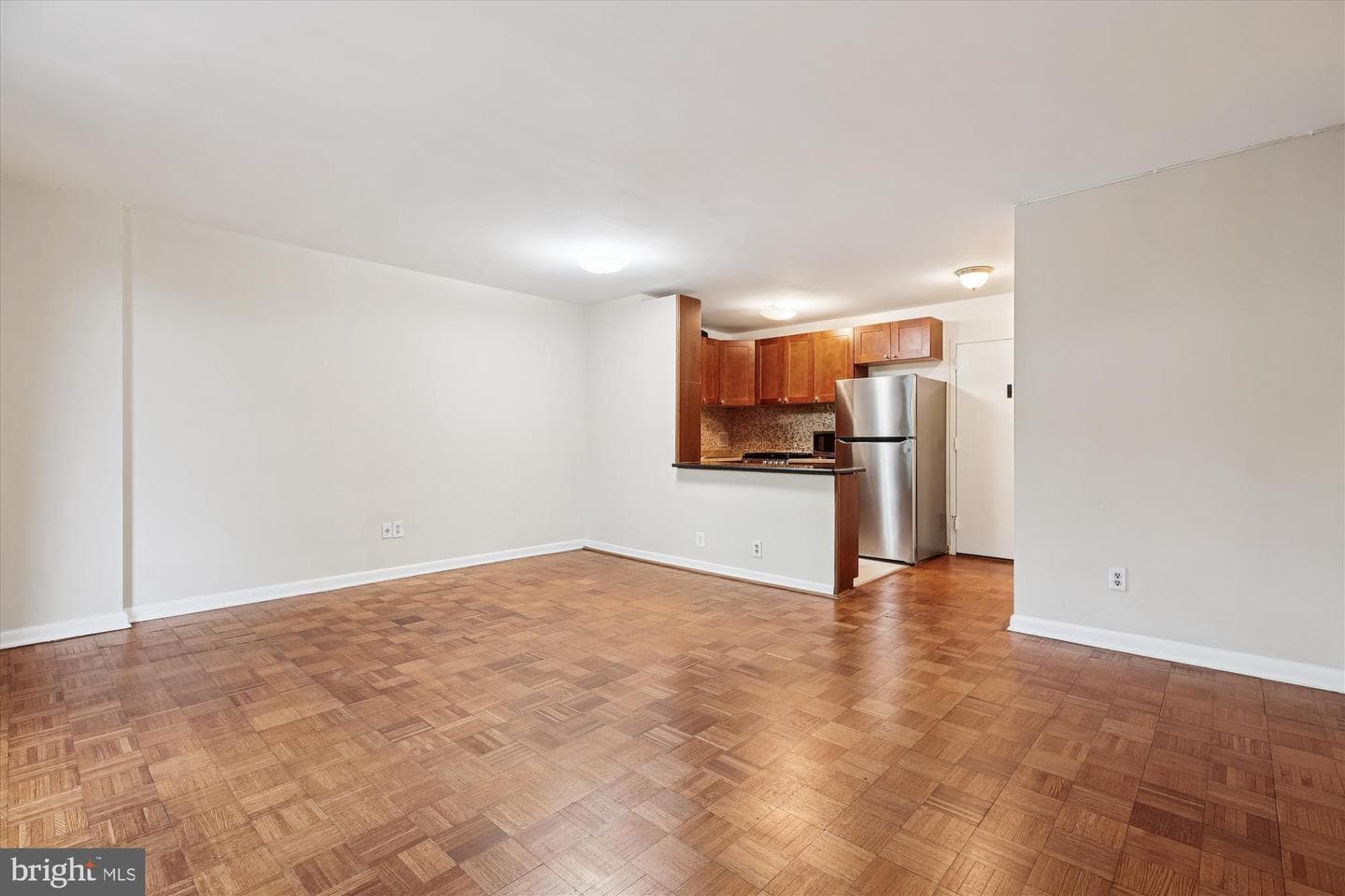 950 25th Street NW #709-N photo 18