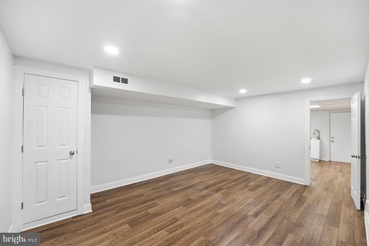 44 Crittenden Street NE photo 15