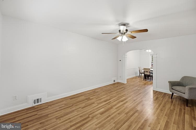 44 Crittenden Street NE photo 5