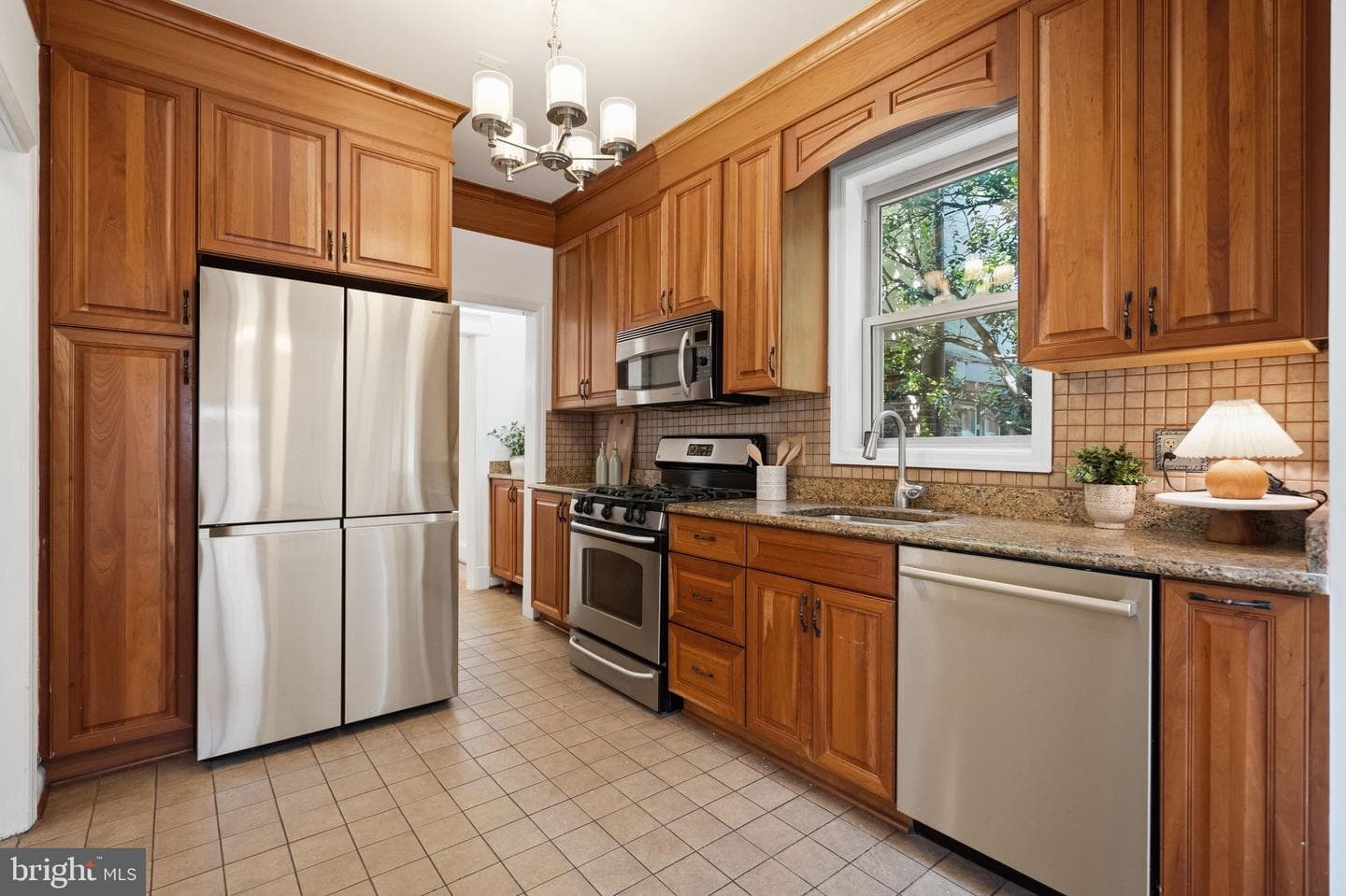 1333 Jonquil Street NW photo 18