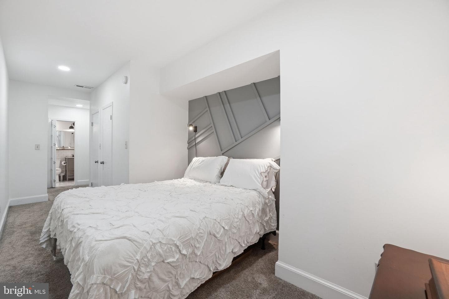 301 G Street NE #3 photo 19
