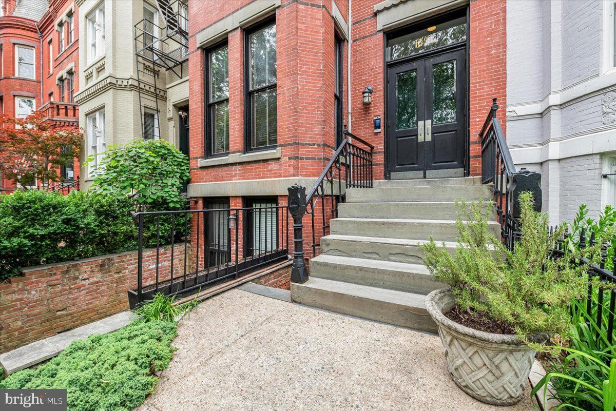 1338 Vermont Avenue NW #2 photo 2