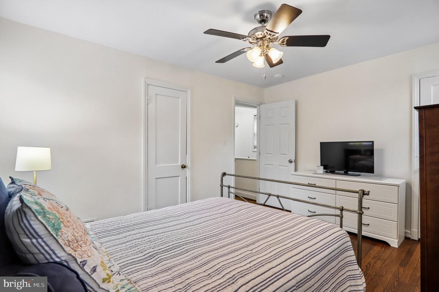3103 Walnut Street NE photo 29