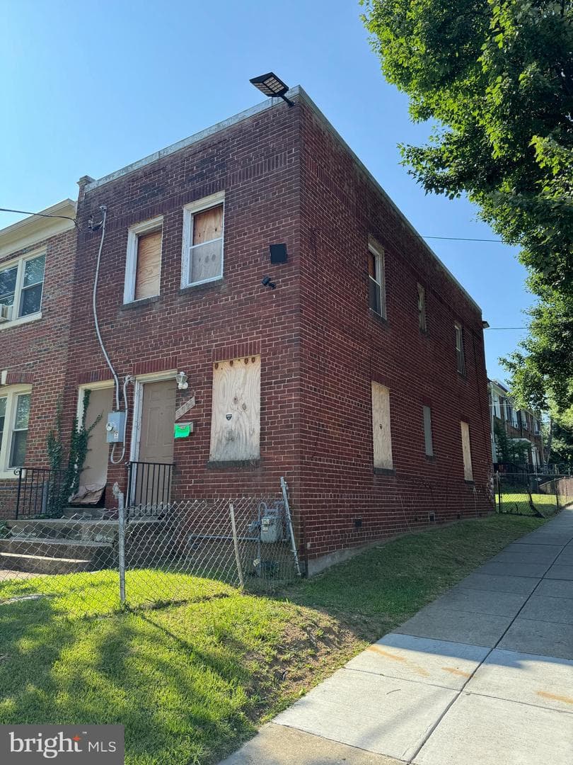 1721 Q Street SE photo 7