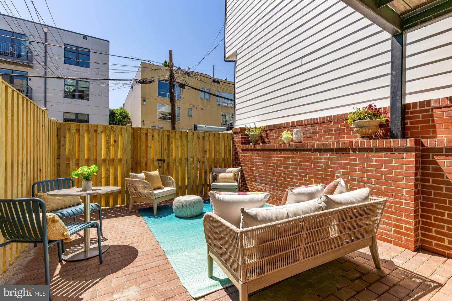 2434 Ontario NW #1 photo 19