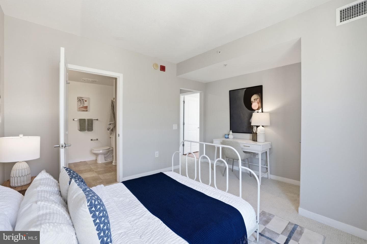 475 K Street NW #809 photo 23