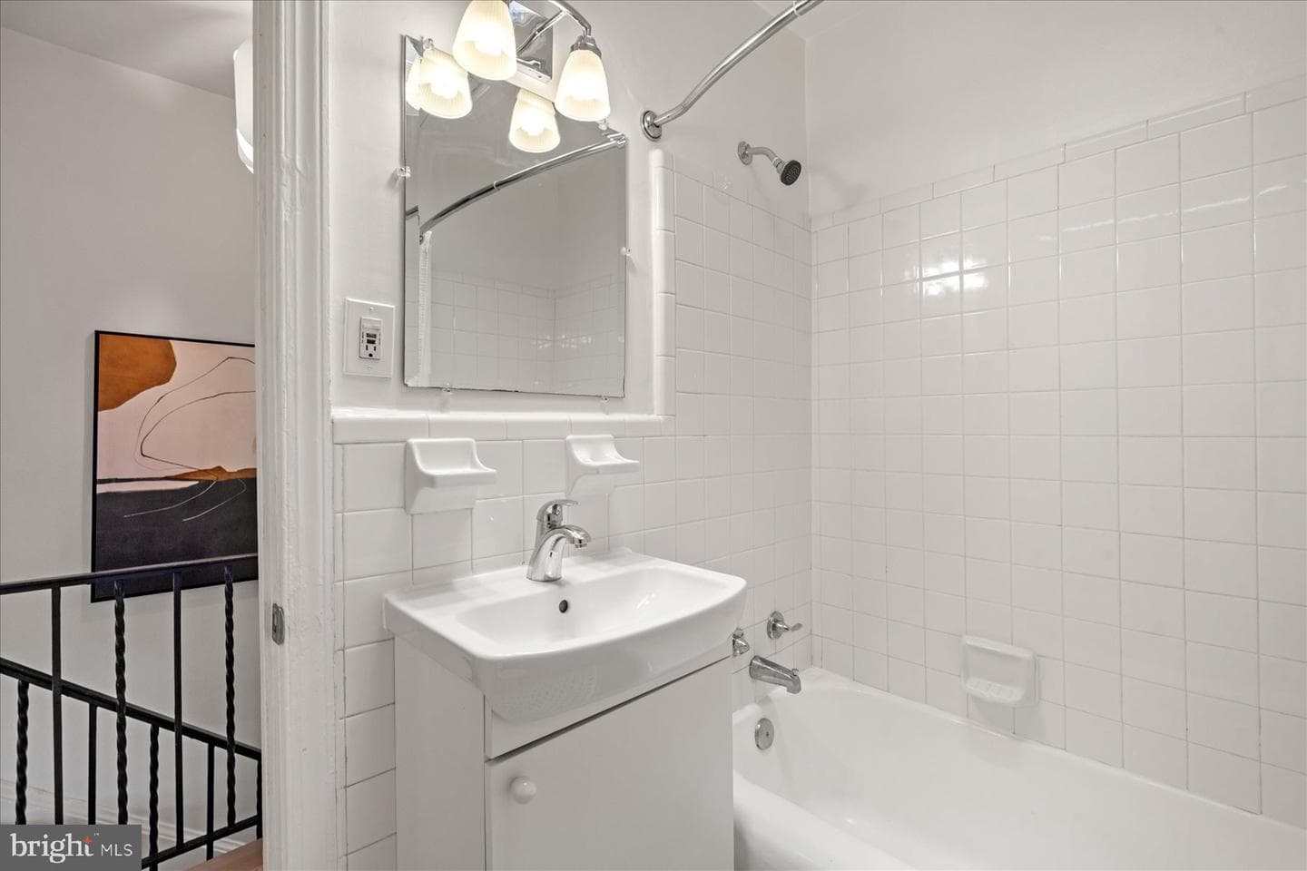 1062 Thomas Jefferson Street NW photo 35