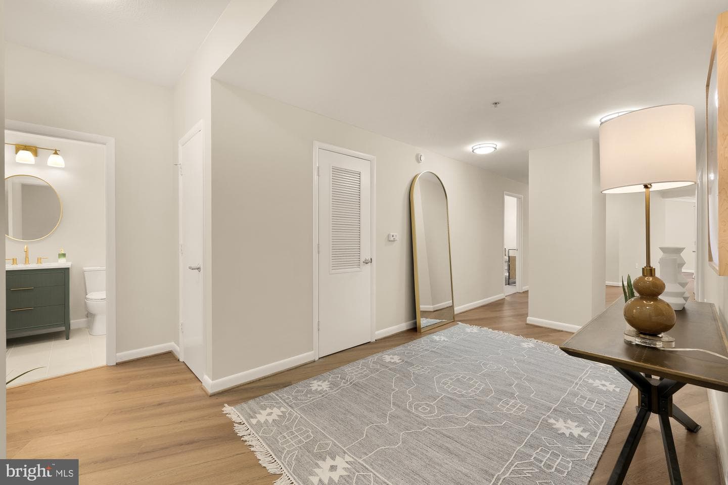 400 Massachusetts Avenue NW #1207 photo 6